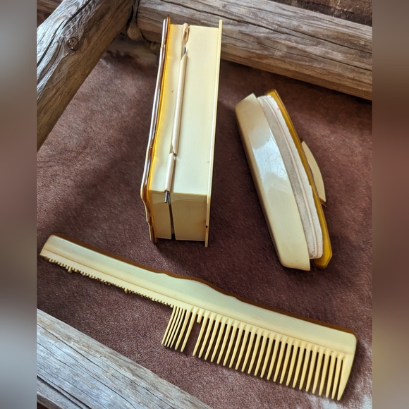 Antique 1930-1940 Celluloid Vanity 3 Piece Set - Picture 4 of 10